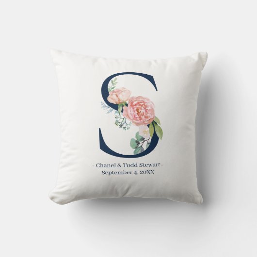 Navy Blue Floral Wedding Monogram Pillow | S Kussen (Voorkant)