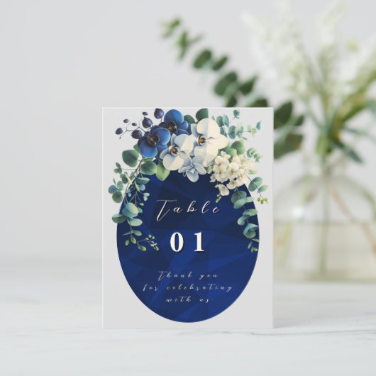 Navy Blue Floral Wedding Table Numbers (Staand voorkant)