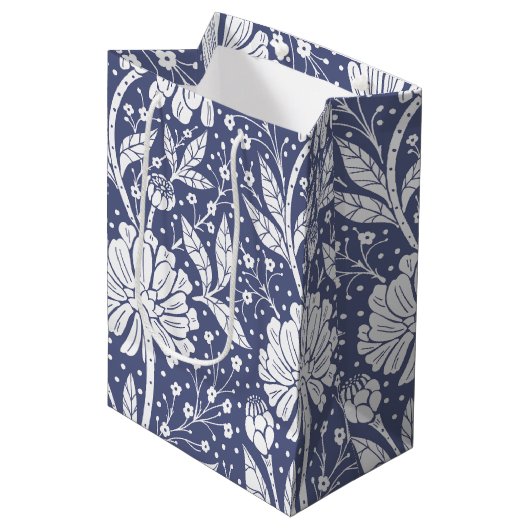 Navy Blue Floral William Morris Style Medium Cadeauzakje (Voorkant Gekanteld)