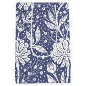 Navy Blue Floral William Morris Style Medium Cadeauzakje (Achterkant)