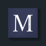 Navy Blue - gepersonaliseerd monogram en naam Canvas Afdruk<br><div class="desc">Het gepersonaliseerde Monogram en het Ontwerp van de Naam kenmerkt gepersonaliseerd monogram en naam in klassieke serif doopvontstijl. Perfect als huisdecors, huisvretende cadeaus, feestcadeaus voor familie, nieuwigheden en nog veel meer.</div>