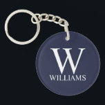 Navy Blue - gepersonaliseerd monogram en naam Sleutelhanger<br><div class="desc">De gepersonaliseerde Monogram en de Gift van de Naam kenmerkt gepersonaliseerde monogram en naam in witte klassieke serif doopvontstijl op marine blauwe achtergrond. Ideaal voor vakantie, gezinshereniging en voor speciale gelegenheden.</div>