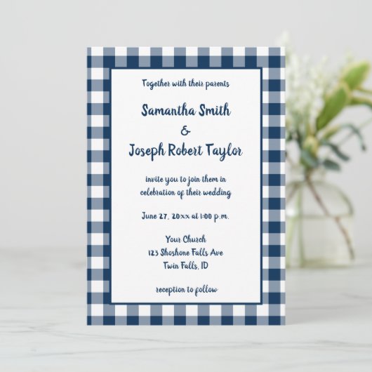 Navy Blue Gingham Pattern Wedding Kaart (Staand voorkant)