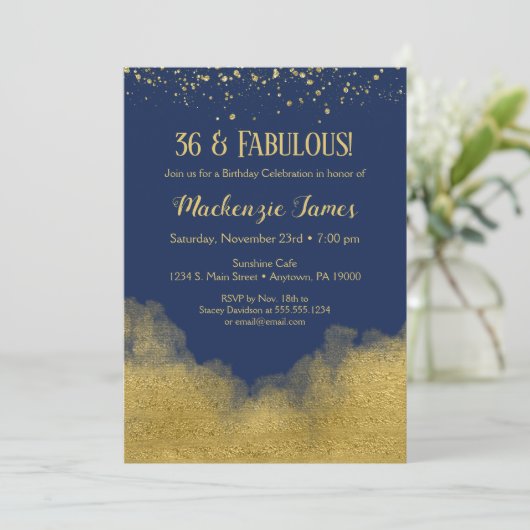 Navy Blue Gold Confetti Birthday Invitation Kaart (Staand voorkant)