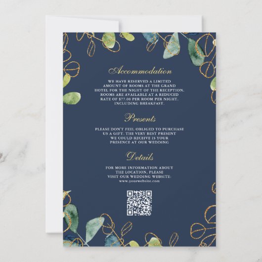 Navy Blue Gold Eucalyptus Wreath QR Code Weddensch Kaart (Achterkant)