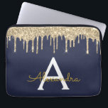 Navy Blue Gold Glitter Sparkle Monogram Laptop Sleeve<br><div class="desc">Navy Blue en Gold Faux Dripping Modern en Elegant Girly Glitter en Sparkle Elegant Monogram Hoesje. Dit hoesje kan worden aangepast om uw initiaal en voornaam op te nemen.</div>