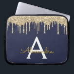 Navy Blue Gold Glitter Sparkle Monogram Laptop Sleeve<br><div class="desc">Navy Blue en Gold Faux Dripping Modern en Elegant Girly Glitter en Sparkle Elegant Monogram Hoesje. Dit hoesje kan worden aangepast om uw initiaal en voornaam op te nemen.</div>