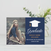 Navy Blue Gold Graduate Photo Modern Graduation Aankondiging (Staand voorkant)