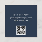 Navy Blue Gold Luxury QR Code Minimale Typografie Vierkante Visitekaartje (Achterkant)