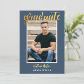Navy Blue Gold Script Photo Graduparty Kaart (Staand voorkant)