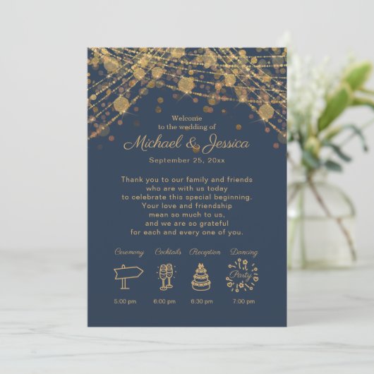 Navy Blue Gold String Lights Wedding Itinerary Kaart (Staand voorkant)