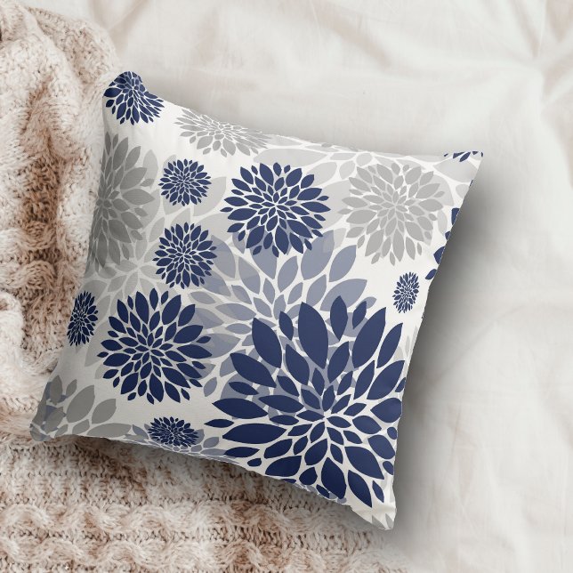 Navy Blue Gray Flower Pattern Kussen (Creator heeft geüpload)