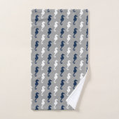 Navy Blue Gray Seahorse Pattern Bad Handdoek (Handdoek)