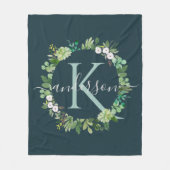 NAVY BLUE GRAY WREATH FOLIAGE WATERVERF MONOGRAM FLEECE DEKEN (Voorkant)