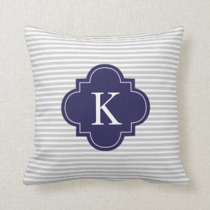 Navy Blue Grey Stripes Quatrefoil Monogram Kussen