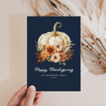 Navy Blue Happy Thanksgiving Bloemenkaart Feestdagenkaart<br><div class="desc">Verspreid de vreugde van Thanksgiving met dit mooie en betekenisvolle wenskaart.</div>