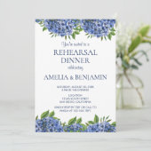 Navy Blue Hydrangea Wood Wedding Rehearsal Dinner Kaart (Staand voorkant)