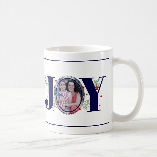 Navy blue Joy met kerstfoto met bessen Koffiemok (Rechts)
