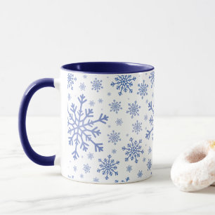 Navy Blue-kerstsnowflakes op Winter White Mok