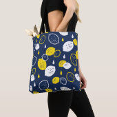 Navy Blue Lemon Art – Verfrissend Citrus Design Tote Bag (Dichtbij)
