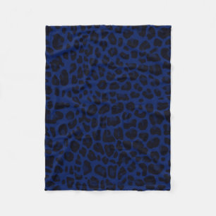 Navy blue leopard print fleece deken