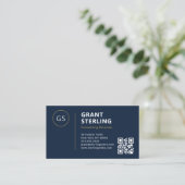 Navy Blue Logo Minimalist Professionele QR-code Visitekaartje (Staand voorkant)