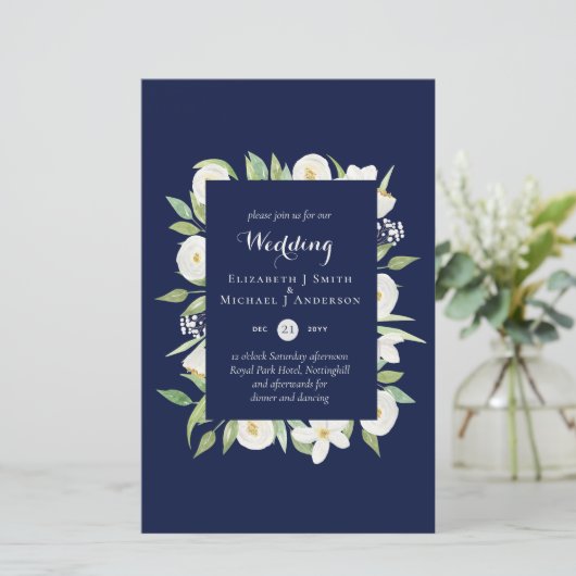 Navy Blue Magnolia Budget Wedding nodigt A9 uit (Staand voorkant)