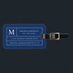 Navy Blue Modern Lines | BAGAGELABEL<br><div class="desc">Reis in stijl met een op maat gemaakt design bagagelabel! Met moderne en stijlvolle labels kunt u uw koffers gemakkelijk aankleden en uw bagage snel identificeren in de bagageafhandeling. Pas dit object aan door uw monogram-Initiaal en contactgegevens toe te voegen. Pas de achtergrondkleur eenvoudig aan naar een tint naar keuze!...</div>