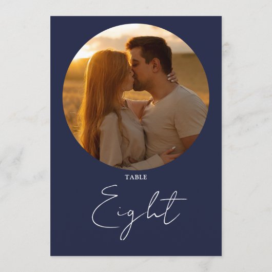 Navy Blue Modern Minimalistisch Script Tafelnummer (Achterkant)