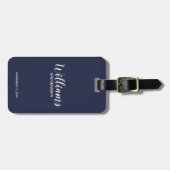 Navy Blue Modern Script Personalized Groomsmen Bagagelabel (Voorkant horizontaal)
