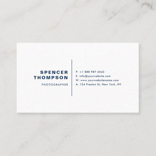 Navy Blue Moderne Sans Serif Typografie Minimalist Visitekaartje (Voorkant)