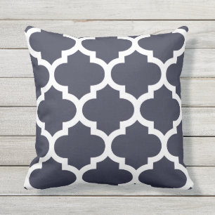 Navy Blue Moroccan Quatrefoil Kussens voor gebruik