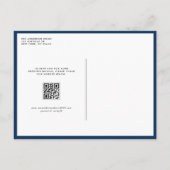 Navy Blue Mr en Mrs Rustic Script QR Code Wedding Uitnodiging Briefkaart (Achterkant)