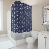 Navy Blue Paddle Monogram Lake House Nautical Douchegordijn (In situ)