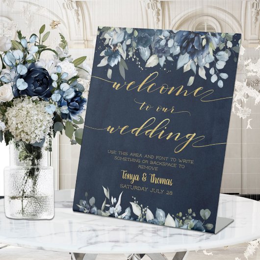 Navy Blue Peonies Gold Calligraphy Welcome Weddens Reclamebord Met Voetstuk