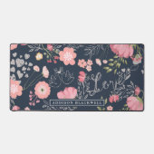 Navy Blue Pink Floral Valentijn Desk Mat met naam (Voorkant)