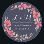 Navy Blue Pink Floral Wreath Wedding Sticker<br><div class="desc">en rustige floral wreath bedankt je sticker. Mooie waterverf en bloemen met roze bessen. Monogram sticker met bruid- en bruidegom-initialen. Pas de tekst aan voor een huwelijksgunst in het voorjaar, een partijbonetiket voor vrijgezellenfeest, geschenken van baby showers, cadeautjes voor verjaardagsfeestjes of een speciale gelegenheid. De achtergrondkleur en de doopvont kunnen...</div>