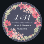 Navy Blue Pink Floral Wreath Wedding Sticker<br><div class="desc">en rustige florale bruiloft bedankt je sticker. Gedrooid met waterverf van bloemen, bladeren en bessen. Monogramsticker voor huwelijksgunst of huwelijksuitnodigingszegels. Pas de formulering aan voor elke speciale gelegenheid. Een lentevertrouwgunst, een cadeaulabel voor vrijgezellenfeesten, een verjaardagsfeest, een verloving diner, baby shower en nog veel meer. De achtergrondkleur kan in uw gewenst...</div>