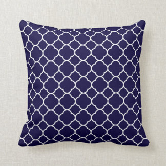 Navy Blue Quatrefoil Pattern Kussen