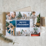 Navy Blue Retro Vrolijke Kerstfoto Collage Feestdagen Kaart<br><div class="desc">vrolijk kerstfeest! Stuur uw vakantie groeten aan familie en vrienden met deze aanpasbare kerstkaart. Het beschikt over retro typografie en een foto collage sjabloon. Personaliseer deze fotocollage kerstkaart door uw gegevens toe te voegen. Deze marineblauwe kerstkaart is verkrijgbaar in andere kleuren en karton. Overeenkomende objecten zijn beschikbaar.</div>