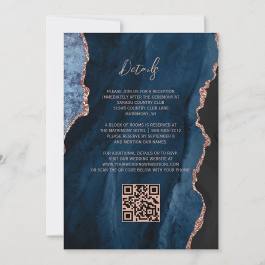 Navy Blue Roos Gold Agate Script QR Code Wedding Kaart (Achterkant)