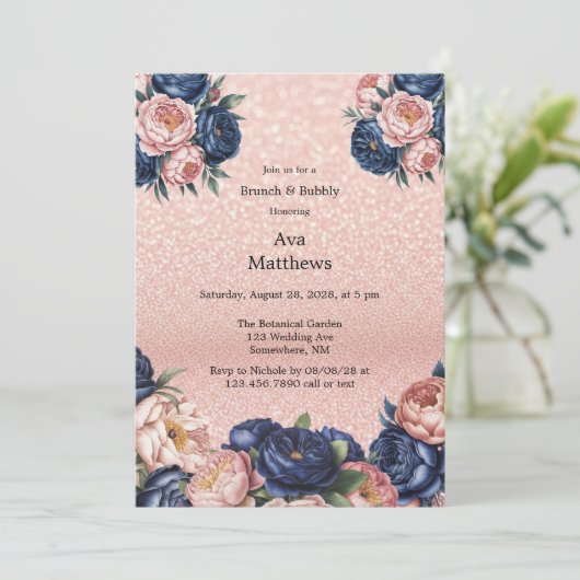 Navy Blue & Roos Gold Floral Brunch en Bubbly Kaart (Staand voorkant)