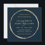 Navy Blue Rustic Gold Circle Wedding Square Kaart<br><div class="desc">Deze trouwplein-uitnodiging bevat een faux gouden cirkelvormig lijst met een elegante ampersand en eenvoudige kalligrafie met een blauw marineklein.</div>
