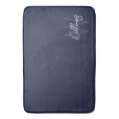 Navy Blue Script - Gepersonaliseerd monogram en na Badmat (Voorkant Verticaal)