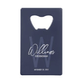 Navy Blue Script Specialized Groomsman's Name Creditkaart Flessenopener (Voorkant)