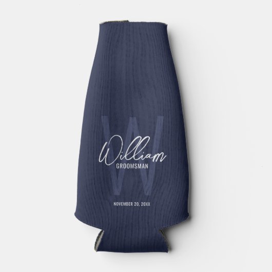 Navy Blue Script Specialized Groomsman's Name Flesjeskoeler (Voorkant)