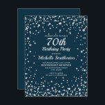 Navy Blue Silver Glitter Women 70th Birthday Kaart<br><div class="desc">Elegant marvy blue met zilverdiamant glitter 70ste verjaardag uitnodiging voor vrouwen. Neem contact met ons op voor hulp bij aanpassingen of om passende producten aan te vragen.</div>