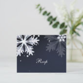 Navy Blue snewflakes winterbruiloft rsvp Uitnodiging Briefkaart (Staand voorkant)