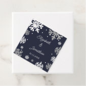 Navy Blue Snowflakes Winter Wedding Bedankjes Labels (In situ)