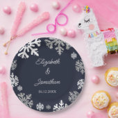 Navy Blue Snowflakes Winter Wedding Papieren Bordje (Feest)